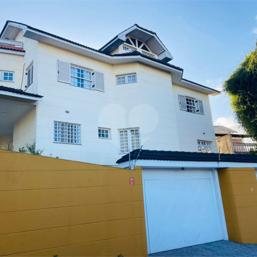 Casa à venda com 4 quartos, sendo 3 suítes, em Tucuruvi, São Paulo, SP
