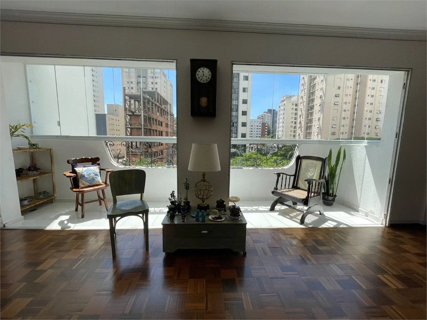 Apartamento à venda com 3 quartos, sendo 1 suíte, em Brooklin Paulista, São Paulo, SP