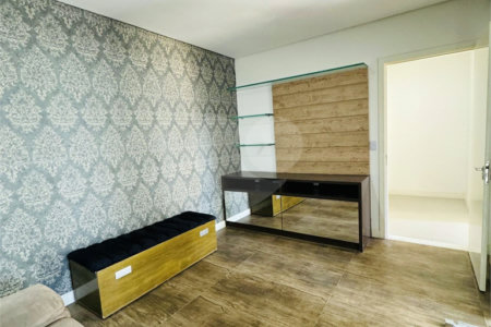 Apartamento à venda com 3 quartos, sendo 1 suíte, em Baeta Neves, São Bernardo do Campo, SP