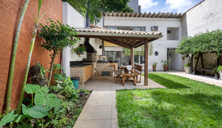 Casa para alugar com 5 quartos, sendo 2 suítes,  em Brooklin, São Paulo, SP
