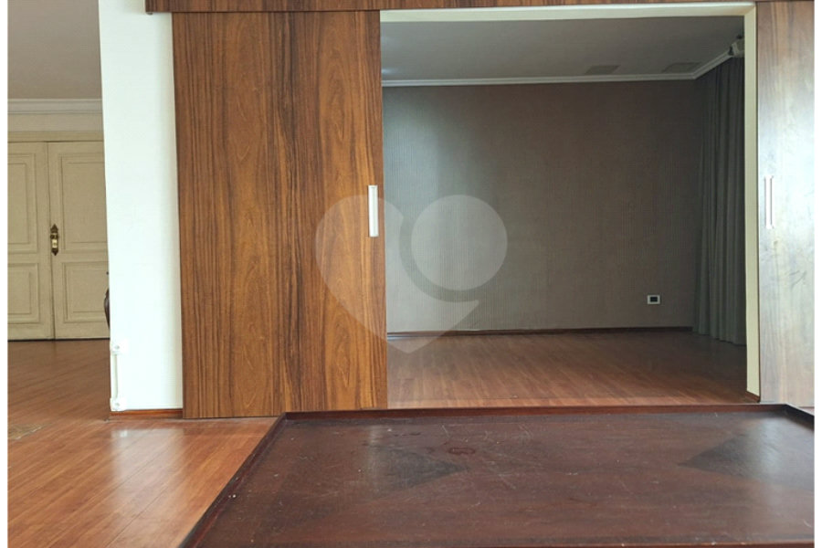 Apartamento para alugar com 4 quartos, sendo 1 suíte, em Bela Vista, São Paulo, SP