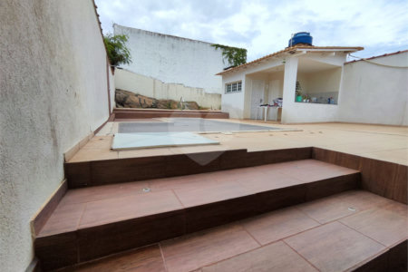 Sobrado à venda com 2 quartos em Jardim Emília, Sorocaba, SP