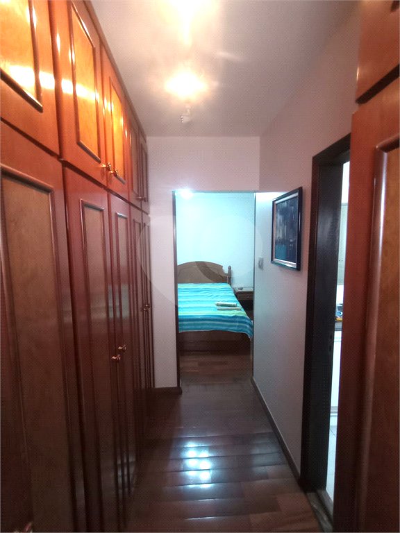 Sobrado à venda com 4 quartos, sendo 1 suíte, em Vila Macedópolis, São Paulo, SP