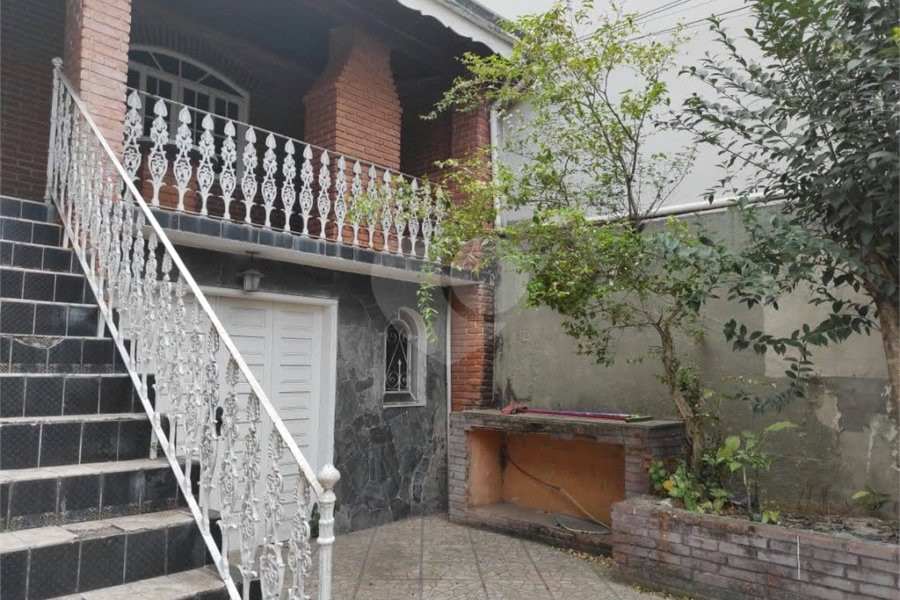 Casa à venda com 3 suítes em Matriz, Mauá, SP