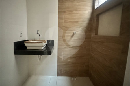 Casa à venda com 3 quartos, sendo 1 suíte,  em Ipê, Três Lagoas, MS