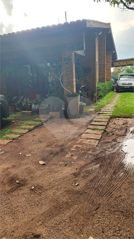 Chácara à venda com 4 quartos, sendo 3 suítes, em Pinheirinho, Vinhedo, SP