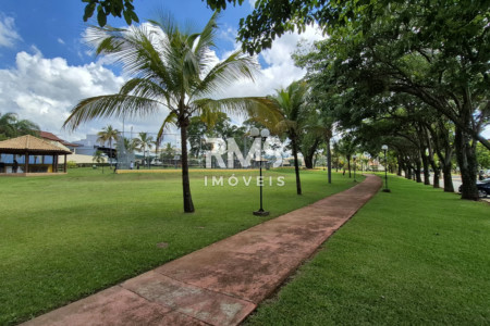 Casa à venda com 3 suítes no condomínio Granja Olga II, Sorocaba - SP