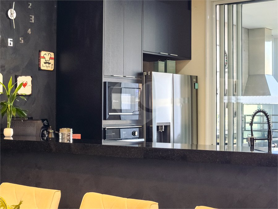Casa à venda com 3 suítes no condomínio Jardim Residencial Dona Maria José, Indaiatuba - SP