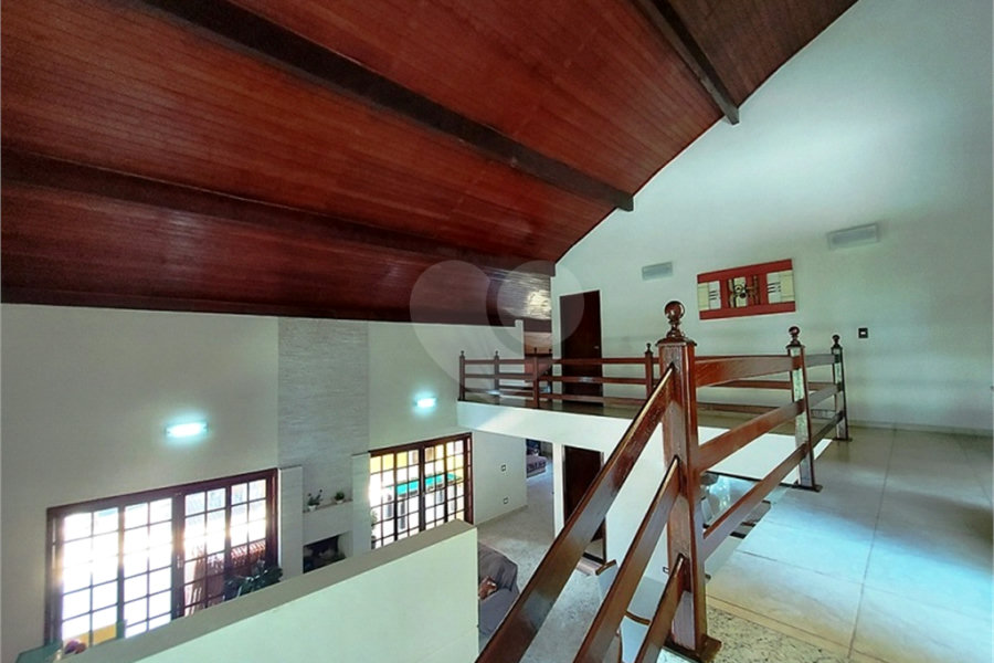 Casa à venda com 5 suítes em Canguera, São Roque, SP