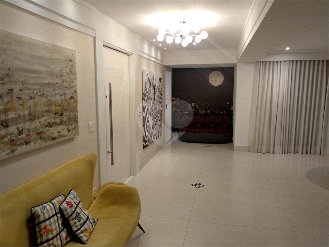Apartamento à venda com 4 suítes em Jardim Marajoara, São Paulo, SP