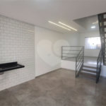 Casa de Vila à venda com 2 suítes em Wanel Ville, Sorocaba, SP