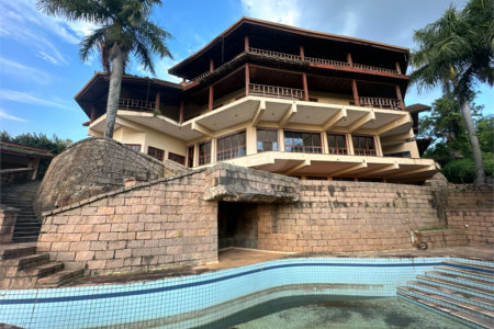 Casa à venda com 14 quartos, sendo 10 suítes, em Observatório, Vinhedo, SP