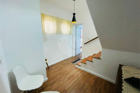 Casa à venda com 4 quartos, sendo 1 suíte,  em Jardim Stella, Santo André, SP