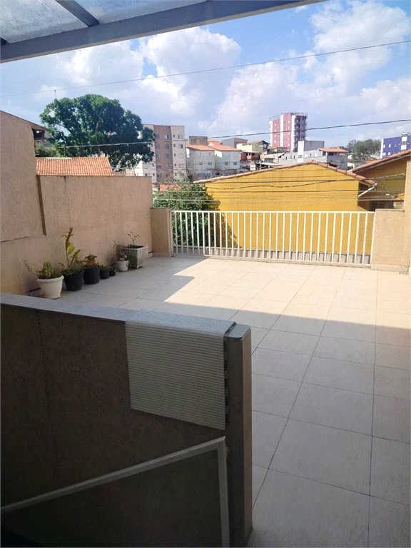Sobrado à venda com 2 quartos em Jardim Santa Rosa, Taboão da Serra, SP