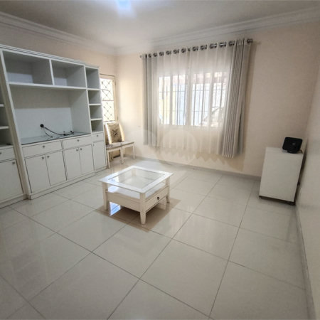 Casa à venda com 3 quartos, sendo 2 suítes,  em Chácara Jafet, Mogi das Cruzes, SP