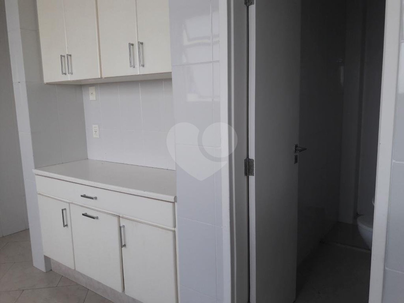 Apartamento à venda com 3 suítes em Santa Cecília, São Paulo, SP