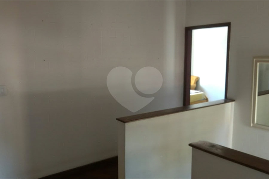 Sobrado à venda com 4 quartos, sendo 2 suítes, em Tremembé, São Paulo, SP