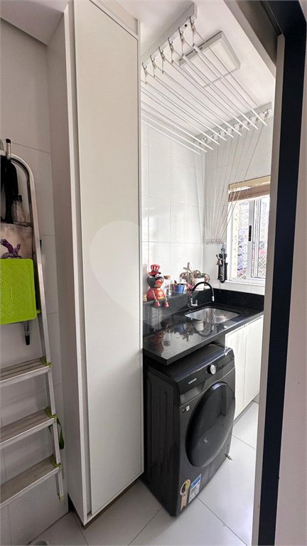Apartamento à venda com 3 quartos, sendo 1 suíte, em Vila Santa Teresa, Santo André, SP