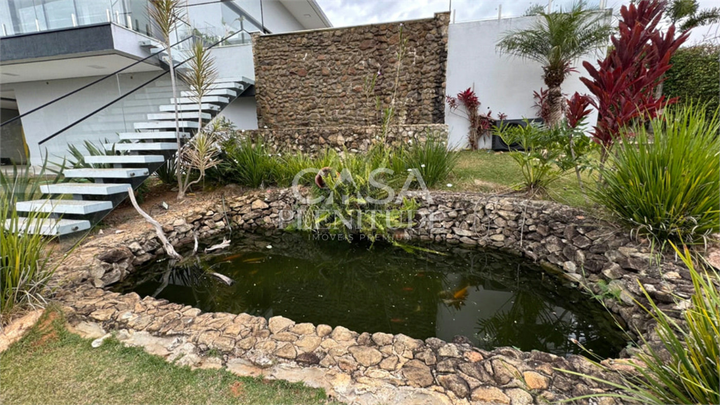 Casa em condomínio à venda ou para alugar com 5 quartos, sendo 3 suítes, no Centro, Piedade, SP