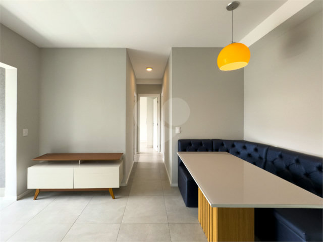 Apartamento à venda com 2 quartos, sendo 1 suíte,  em Chácara Santo Antônio (zona Sul), São Paulo, SP