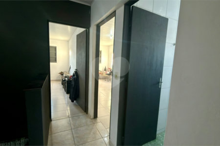 Sobrado à venda com 4 quartos, sendo 1 suíte, em Jardim Wanel Ville V, Sorocaba, SP