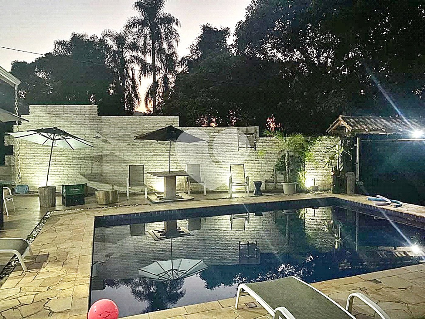 Casa à venda com 4 suítes no condomínio Sausalito, Mairiporã - SP