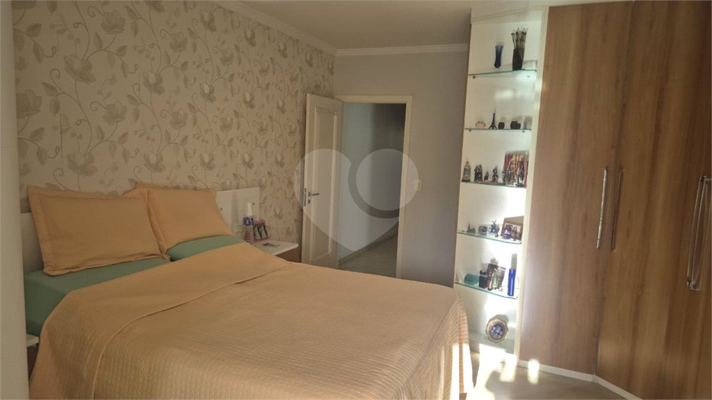 Sobrado à venda com 3 quartos, sendo 1 suíte, em Tremembé, São Paulo, SP