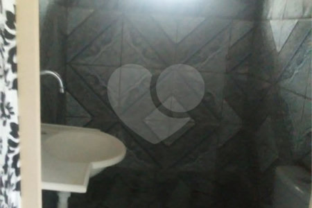 Casa à venda com 4 quartos, sendo 1 suíte, em Protestantes, Votorantim, SP