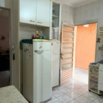 Casa à venda com 2 quartos no condomínio Residencial Bari, Itaquaquecetuba - SP
