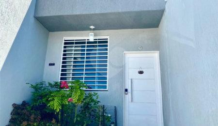 Casa Térrea à venda com 3 quartos, sendo 1 suíte,  em Nova Cerejeira, Atibaia, SP