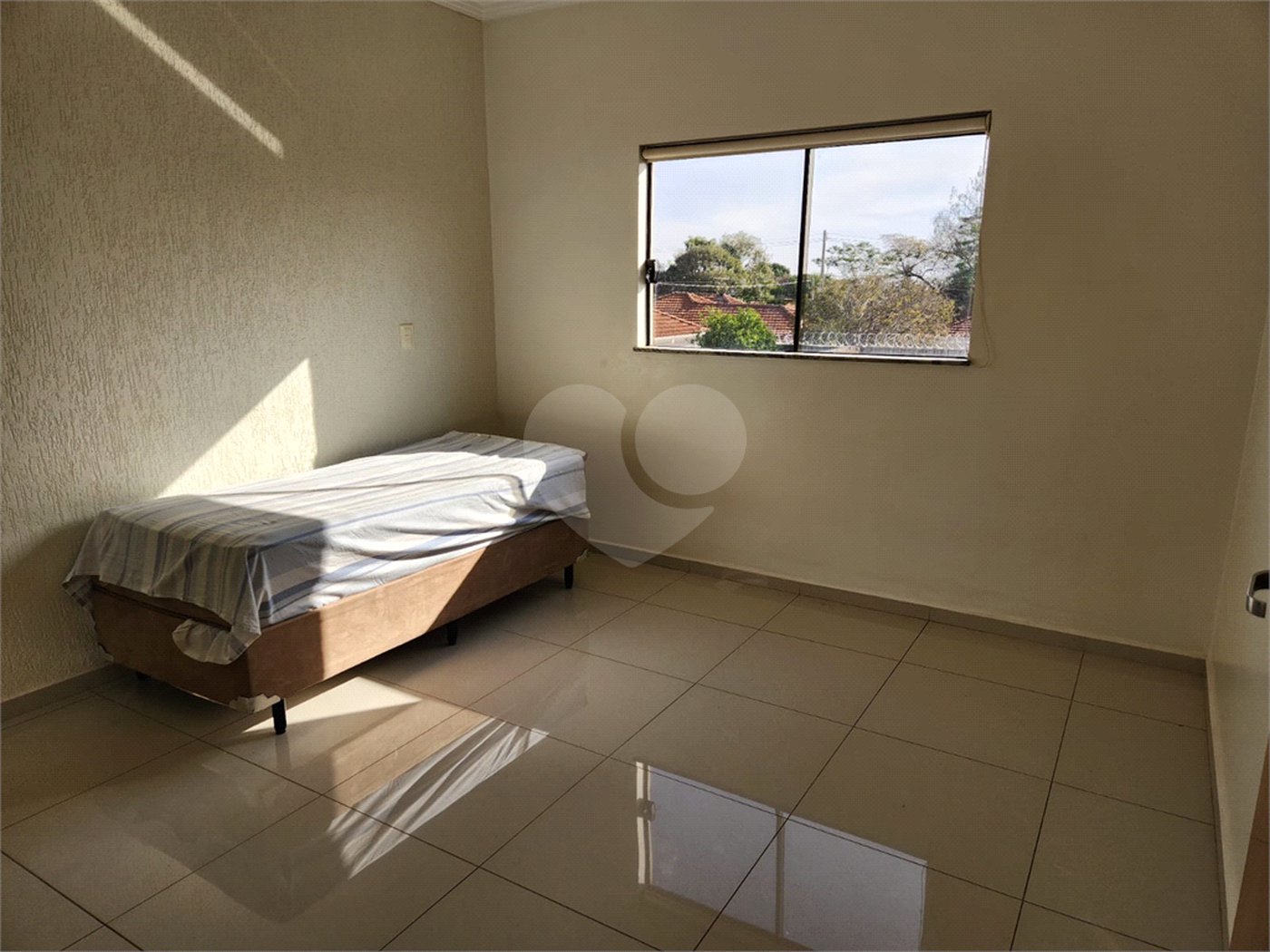 Casa à venda ou para alugar com 3 quartos, sendo 1 suíte, em Jardim Primavera, Araraquara, SP