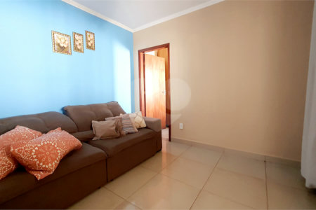 Casa à venda com 2 quartos, sendo 1 suíte, em Vila Albertina, Ribeirão Preto, SP