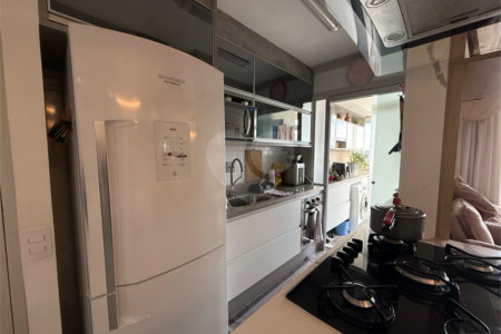 Apartamento à venda com 2 quartos, sendo 1 suíte, em Parque Vitória, São Paulo, SP