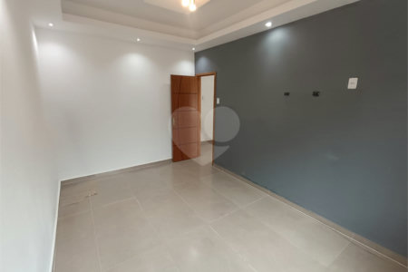 Casa de Vila à venda com 3 quartos, sendo 1 suíte, em Praça da Bandeira, Rio de Janeiro, RJ