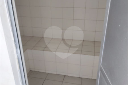Casa à venda com 4 suítes no condomínio Estância Marambaia, Vinhedo - SP