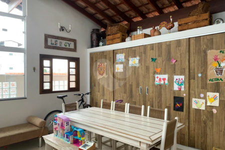 Casa Térrea à venda com 3 quartos, sendo 2 suítes, em Parque Vitória, São Paulo, SP