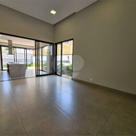 Casa à venda com 4 suítes no condomínio Residencial Terras de Siena, Ribeirão Preto - SP