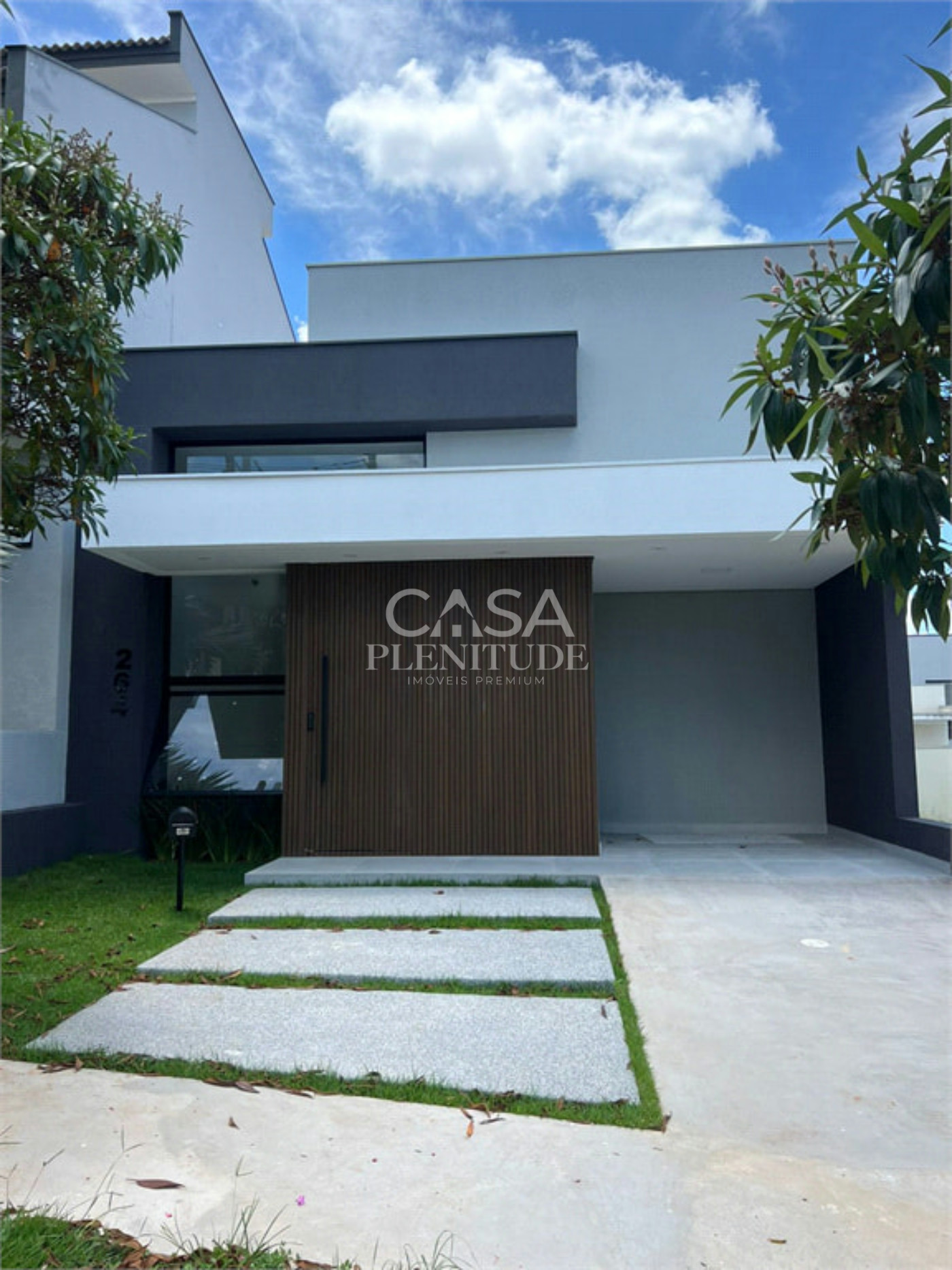 Casa em condomínio à venda com 3 quartos, sendo 1 suíte, em Cajuru do Sul, Sorocaba, SP
