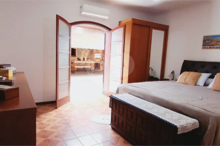 Casa Térrea à venda com 3 suítes em Jardim Prestes de Barros, Sorocaba, SP