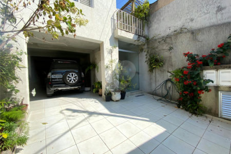 Sobrado à venda com 3 quartos, sendo 1 suíte,  em Vila Ipojuca, São Paulo, SP