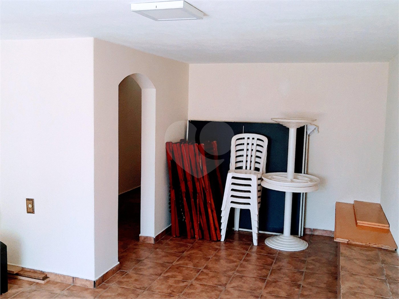 Chácara à venda com 5 quartos, sendo 1 suíte,  em Alpes do Sarapu, Salto de Pirapora, SP