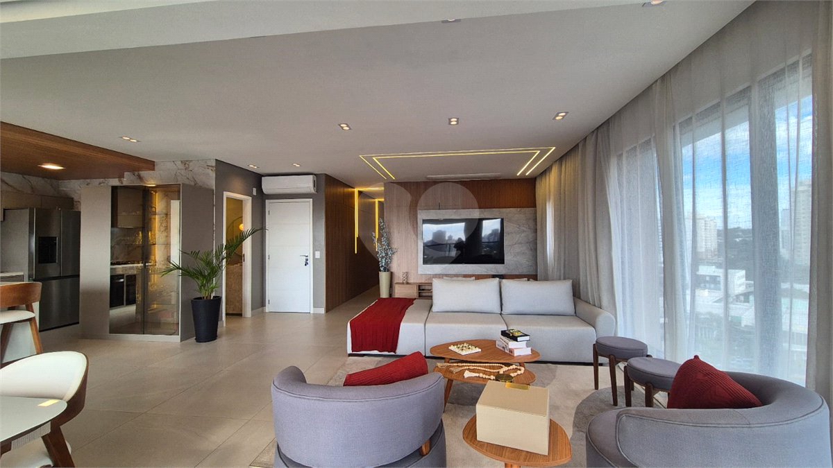 Apartamento à venda com 3 suítes em Jardim Faculdade, Sorocaba, SP