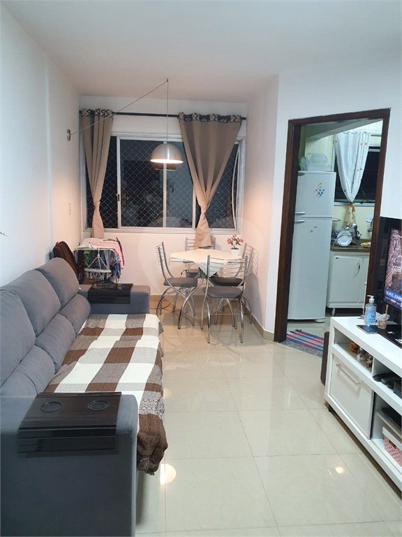 Apartamento à venda com 2 quartos em Vila Mazzei, São Paulo, SP