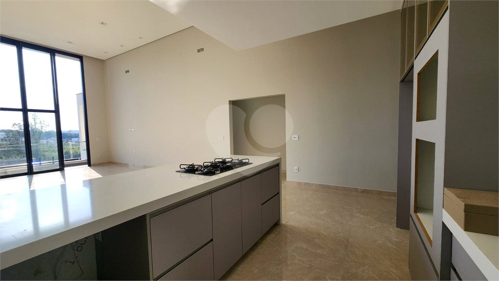 Casa à venda com 3 suítes no condomínio Santa Isabel I, Louveira - SP