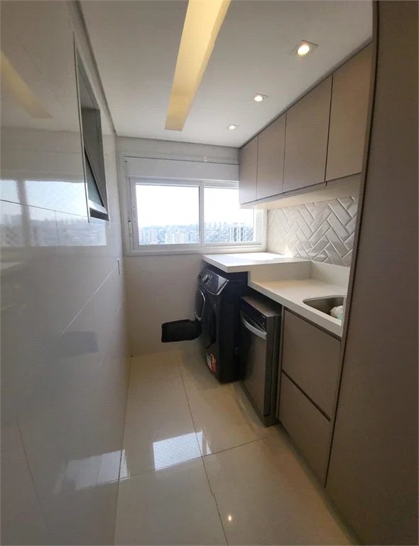 Apartamento à venda com 3 quartos, sendo 1 suíte,  em Jardim Vazani, São Paulo, SP