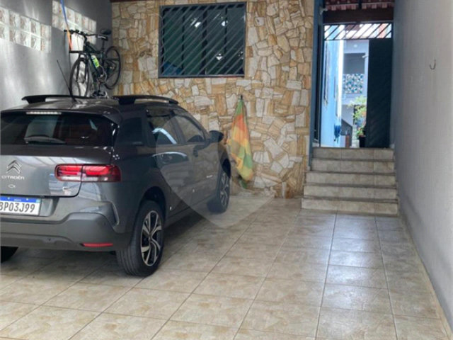 Sobrado à venda com 4 quartos, sendo 1 suíte,  em Jaçanã, São Paulo, SP
