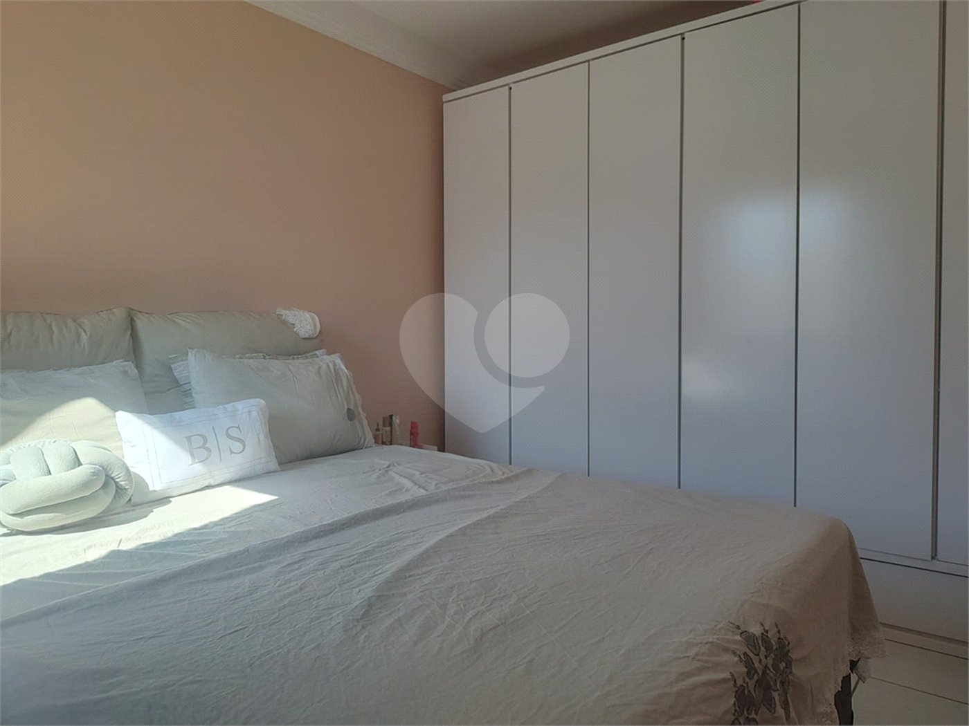 Apartamento à venda com 3 quartos, sendo 1 suíte, em Jardim Piratininga, Sorocaba, SP