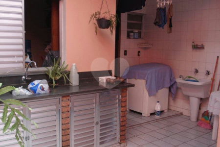 Sobrado à venda com 3 quartos, sendo 1 suíte,  em Jardim Bonfiglioli, São Paulo, SP
