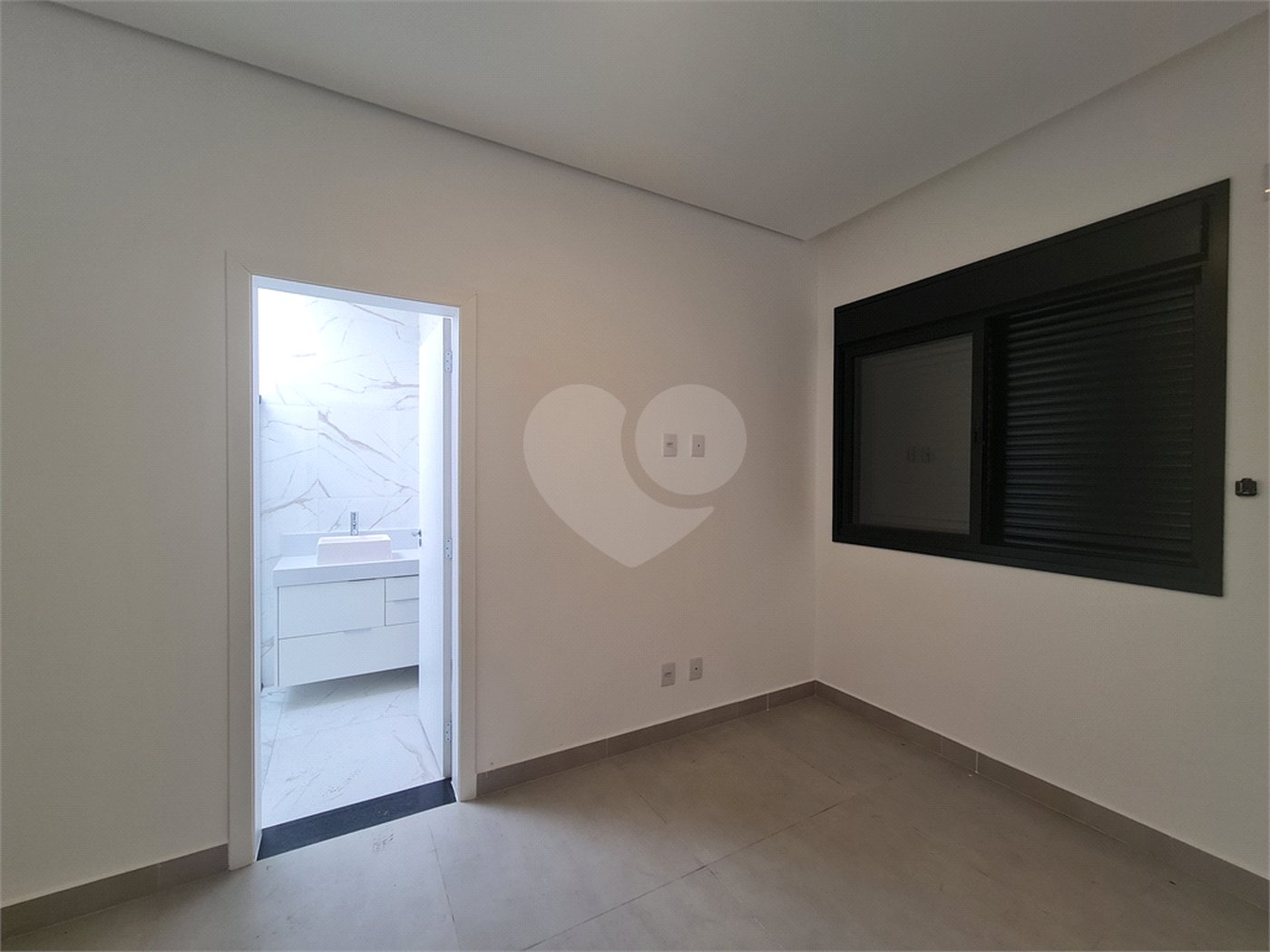 Casa à venda com 3 suítes no condomínio Parque Ibiti Reserva, Sorocaba - SP
