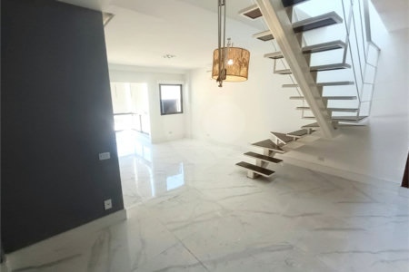 Cobertura à venda com 3 quartos, sendo 2 suítes, em Tijuca, Rio de Janeiro, RJ